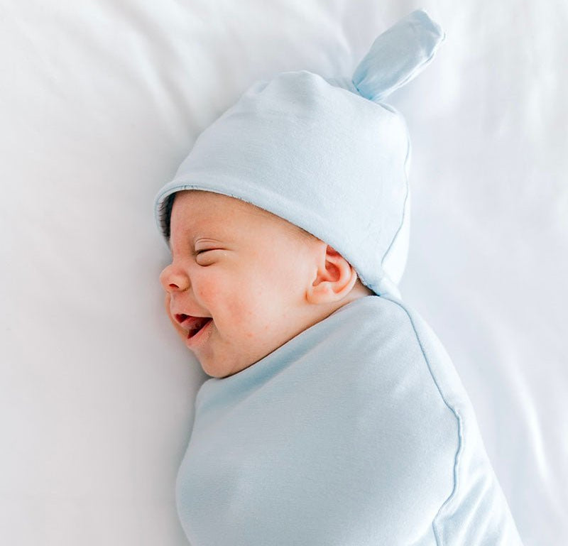 KNOTTY BEANIE - Mama Coco