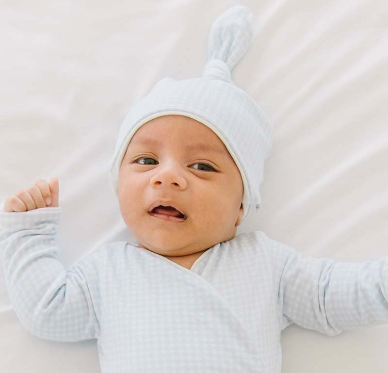 KNOTTY BEANIE - Mama Coco