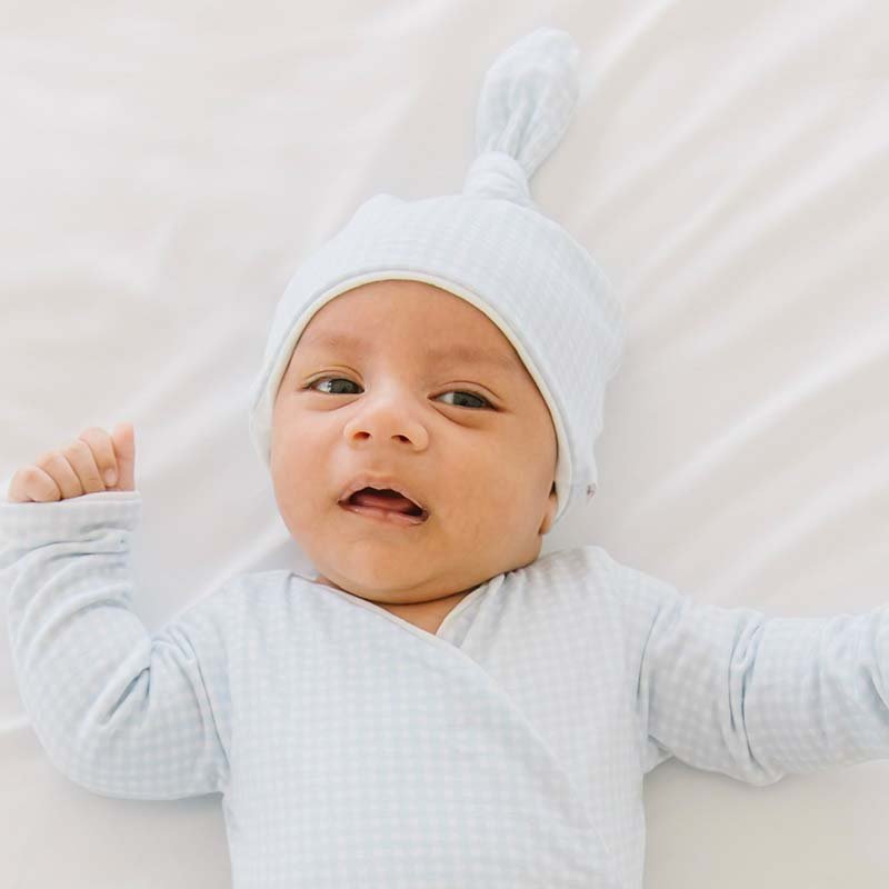 KNOTTY BEANIE - Mama Coco