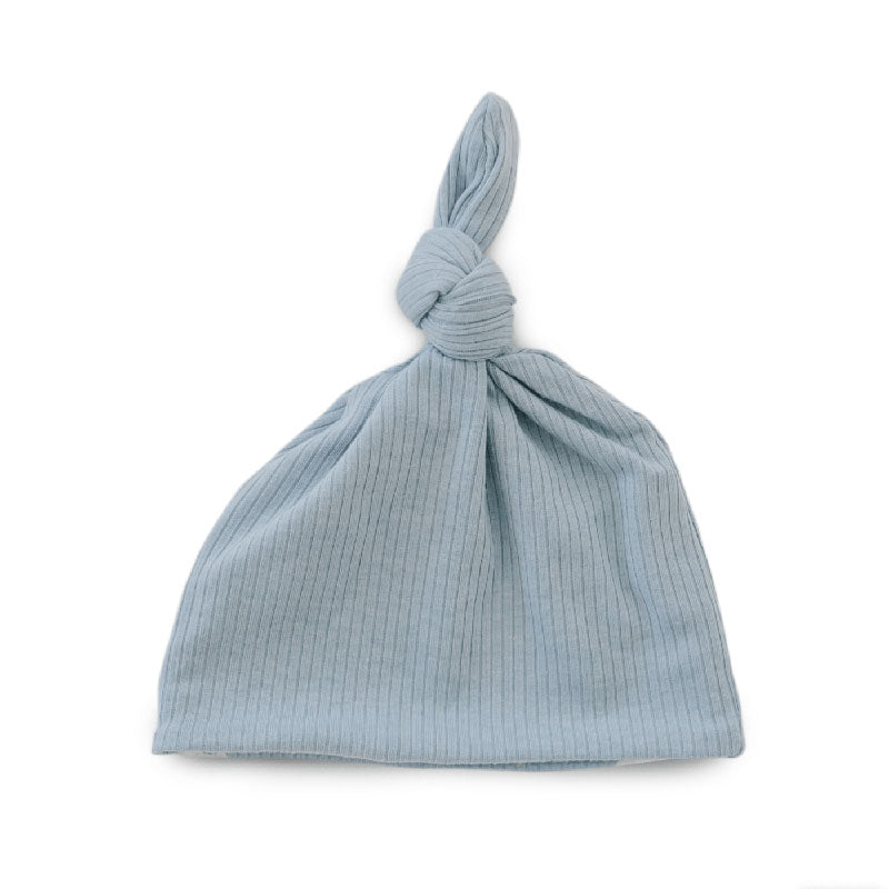 KNOTTY BEANIE - Mama Coco