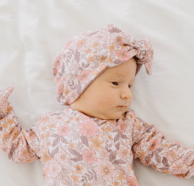 RUCHED BEANIE WITH BOW - Mama Coco