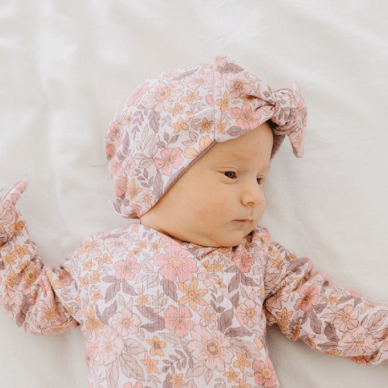 RUCHED BEANIE WITH BOW - Mama Coco