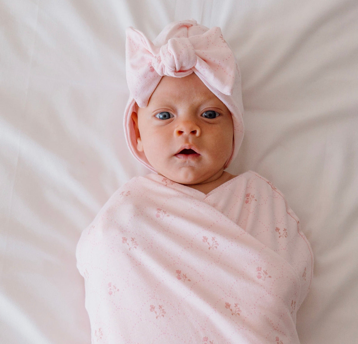 RUCHED BEANIE WITH BOW - Mama Coco
