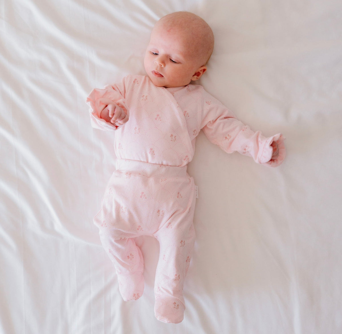 RUFFLE CUFF LONG SLEEVE WINGED BODYSUIT - Mama Coco