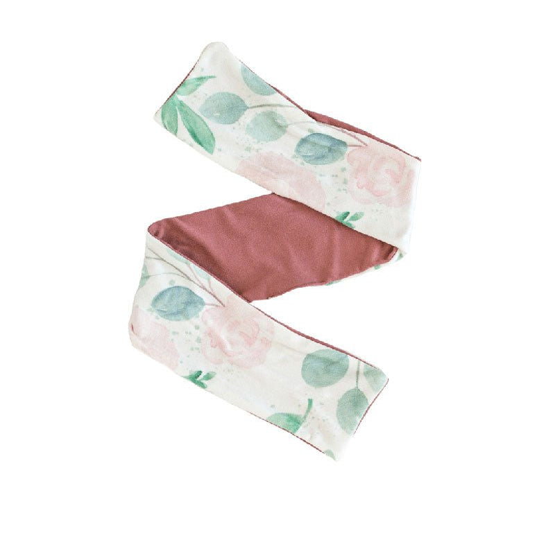 Blushing Eucalyptus headwrap for babies, featuring a stylish bow detail.