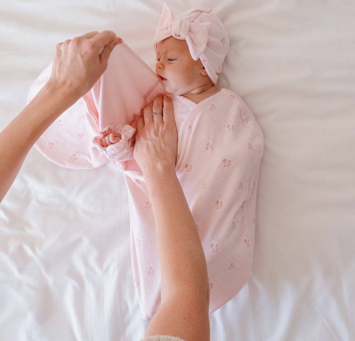 COCOON SWADDLE - Mama Coco