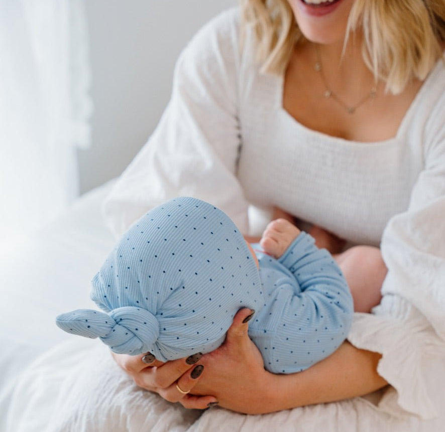 Soft and elegant knotty beanie in Dotted Blues fabric.
