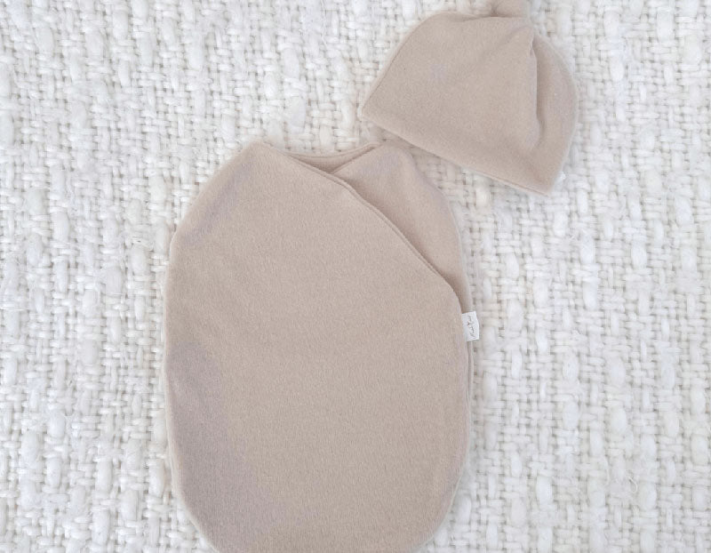 Premium Plush Latte knotty beanie designed for babies.