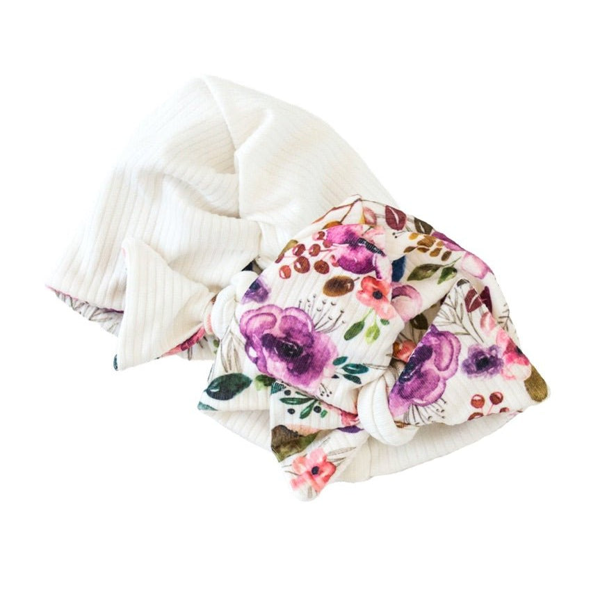 Blushing eucalyptus reversible baby knotty beanie in classic brushed fabric.