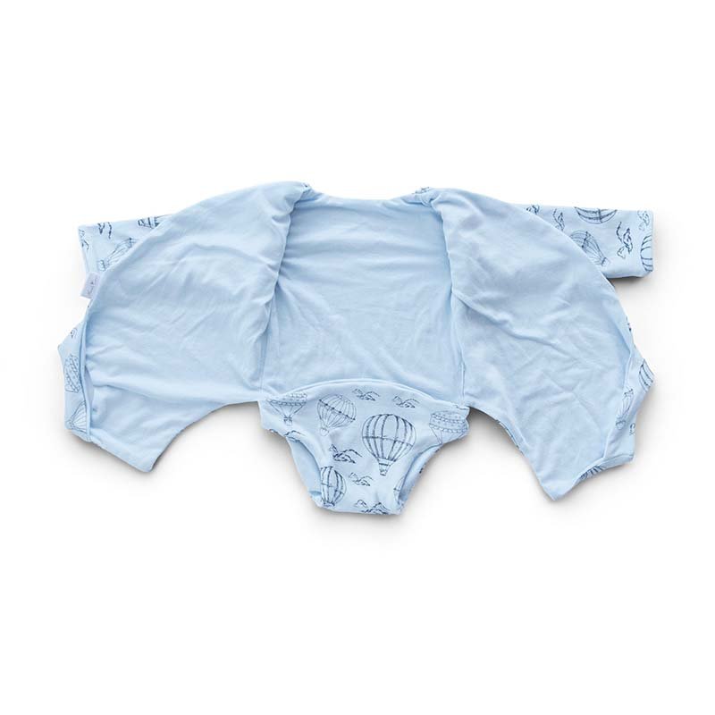Reversible long-sleeve baby winged bodysuit in bamboo cotton.