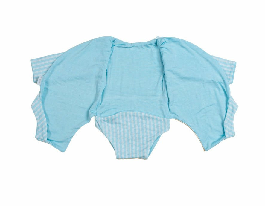 Reversible long sleeved winged bodysuit for babies in silky modal fabric.
