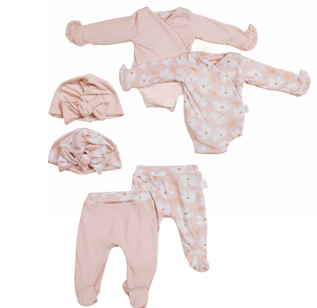 Sweet lily ruffle cuff long-sleeve onesie outfit bundle made from soft classic brushed texture fabric.