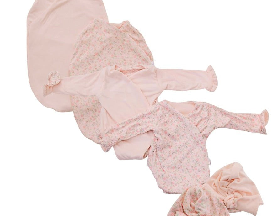 Classic brushed long sleeve newborn baby bundle, featuring adorable ruffle cuffs.