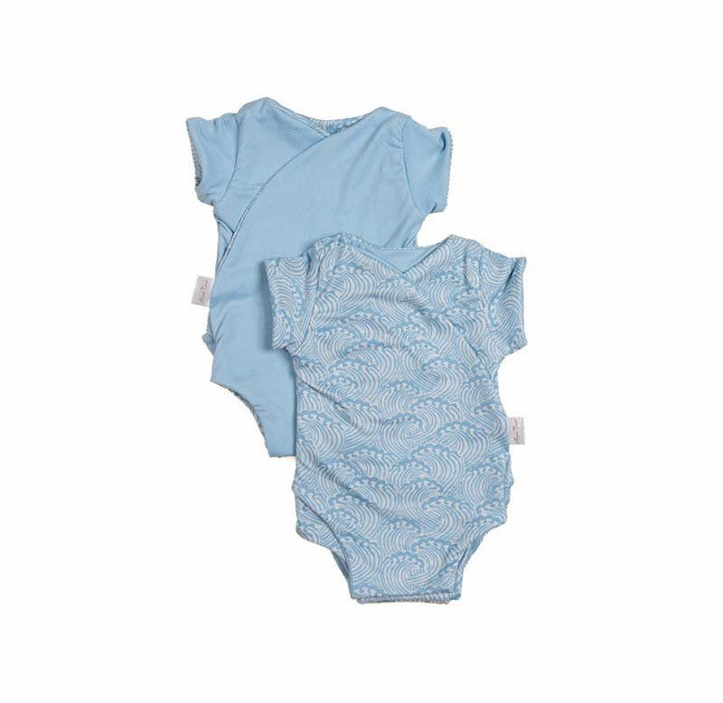 Soft classic brushed short-sleeve winged bodysuit in the Blue Swells design for comfortable everyday wear.