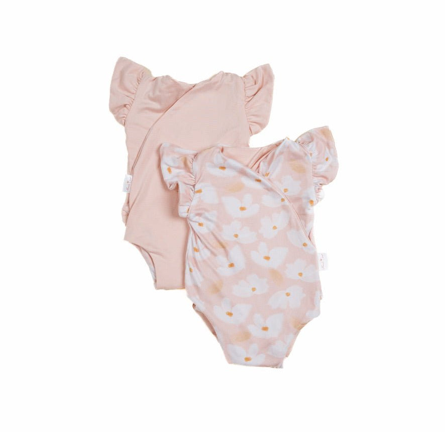 Reversible short-sleeve bodysuit for baby in Classic Brushed fabric styles with the charming Sweet Lily pattern.