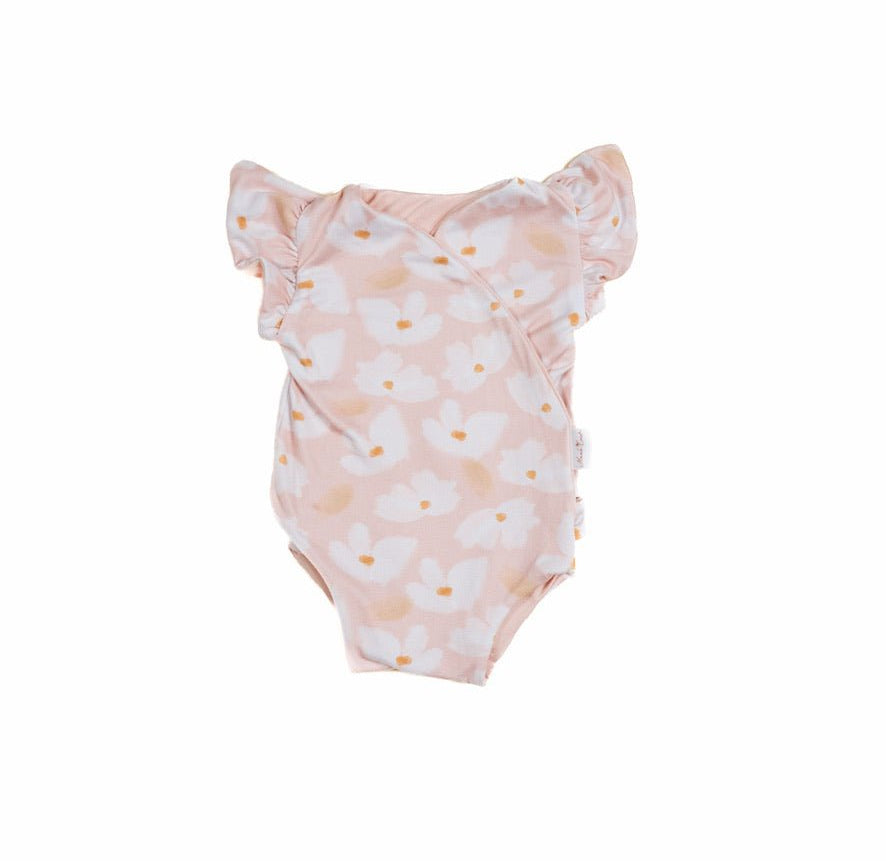 Comfortable Sweet Lily short-sleeve bodysuit for baby in Classic Brushed fabric styles.