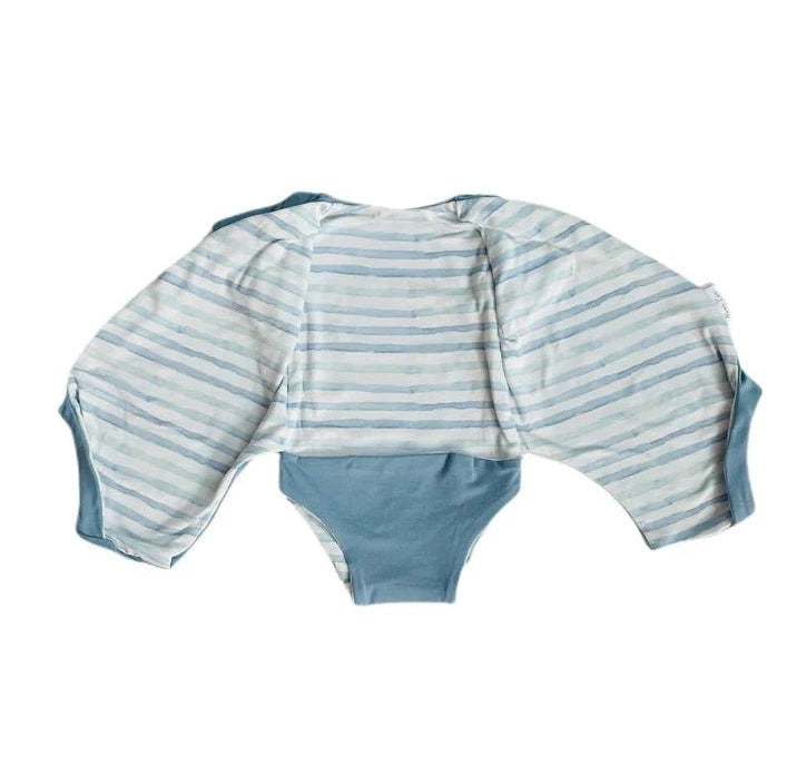 Soft short-sleeve winged bodysuit in the Chambray Waves design crafted from classic brushed fabric.