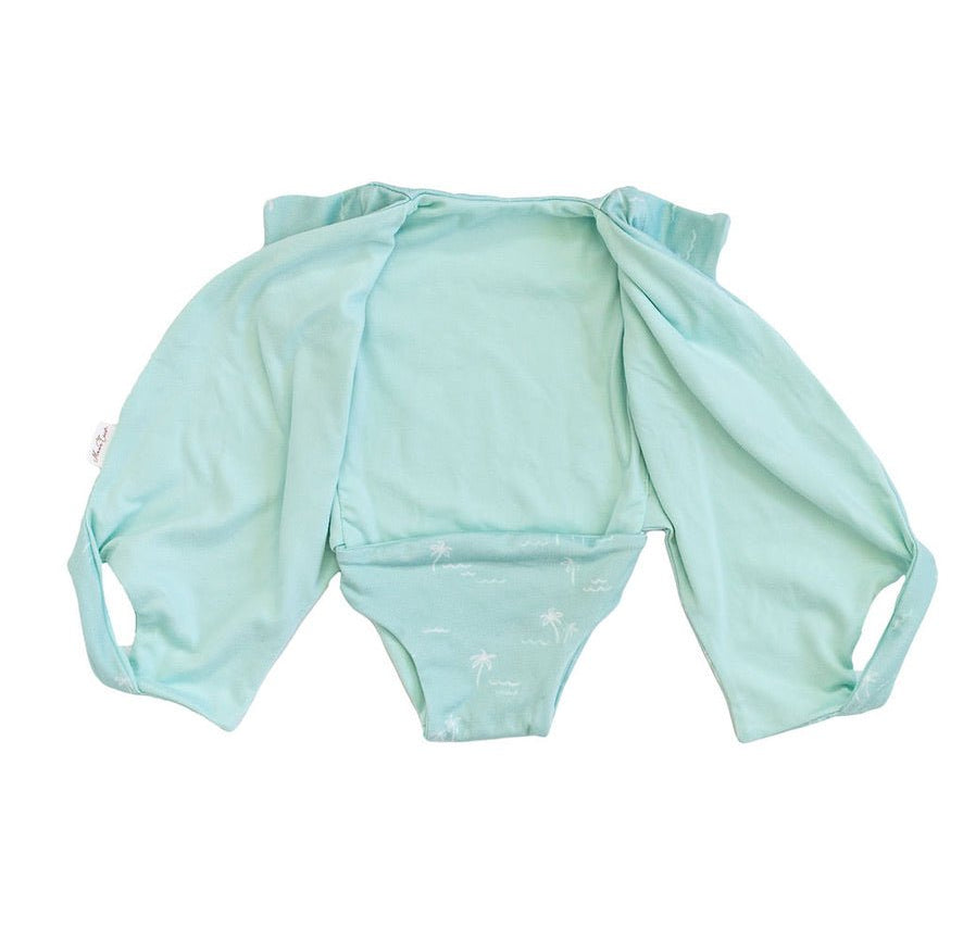 Comfortable reversible short-sleeve winged bodysuit in Honeydew Palms with a soft classic brushed feel.