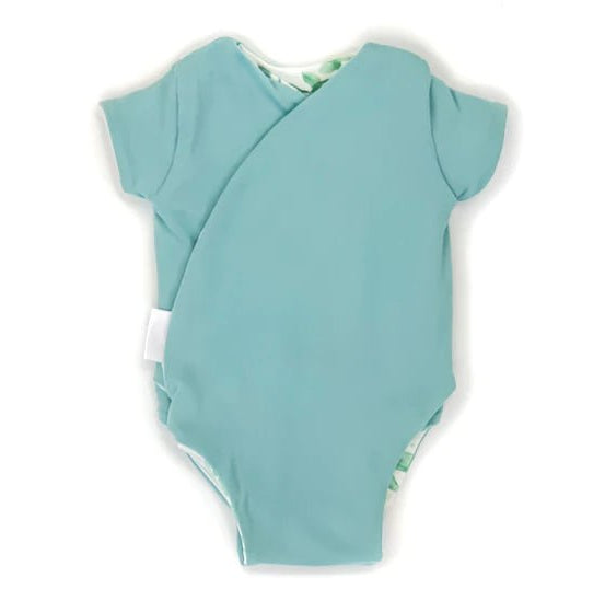 Short-sleeve winged bodysuit in soft Saged Eucalyptus fabric with a reversible classic brushed design.