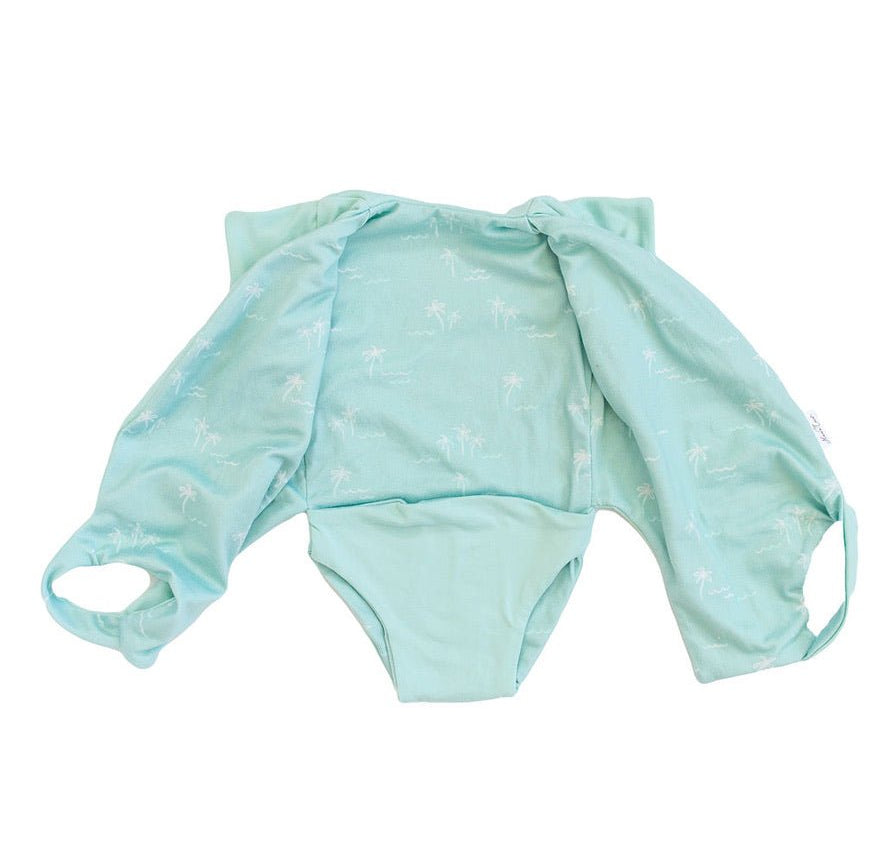 Everyday short-sleeve winged bodysuit with Honeydew Palms print and classic brushed softness.