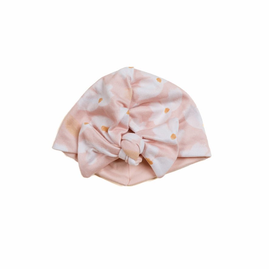 Reversible sweet lily design baby knotty beanie.