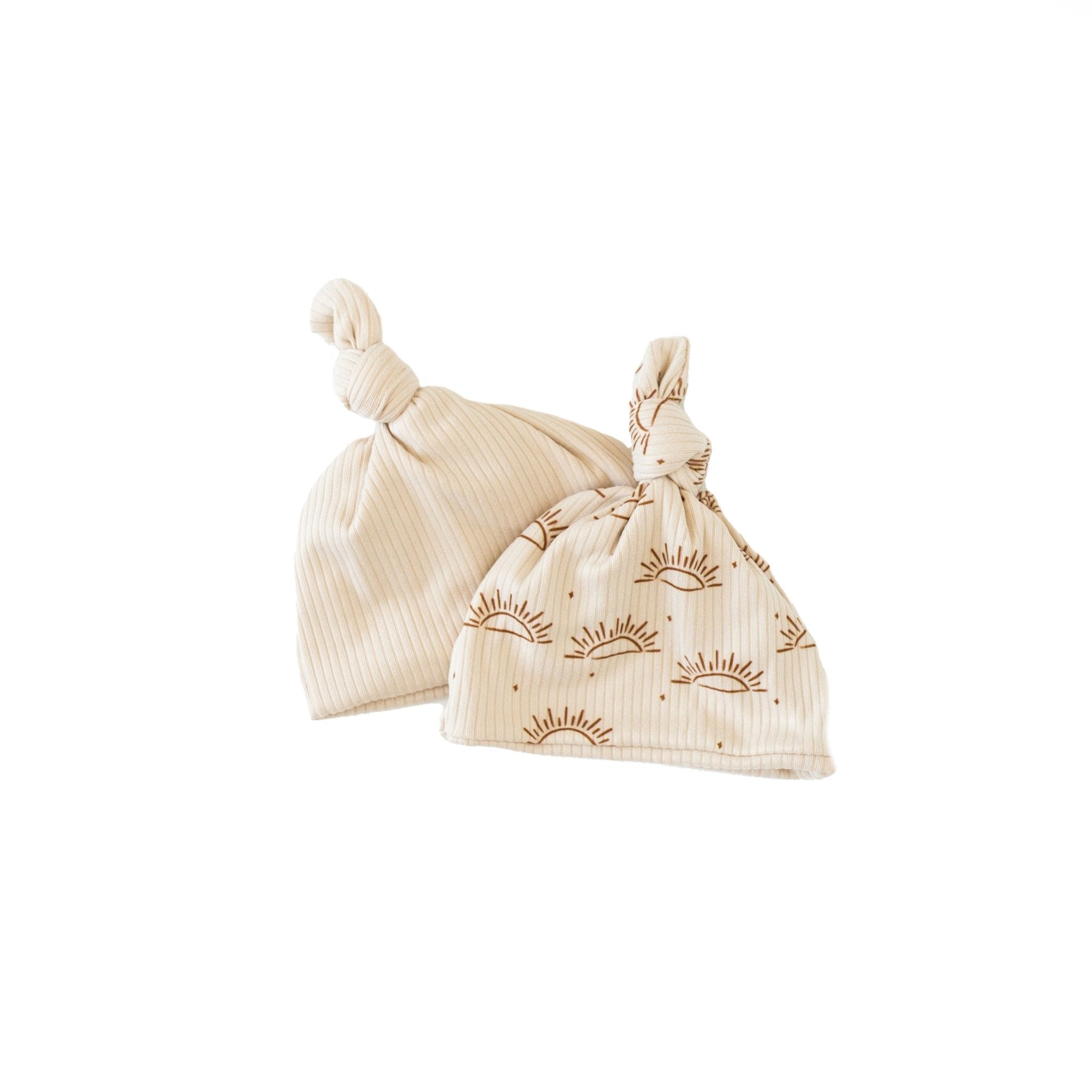 Reversible beanie in sandy sunsets design.